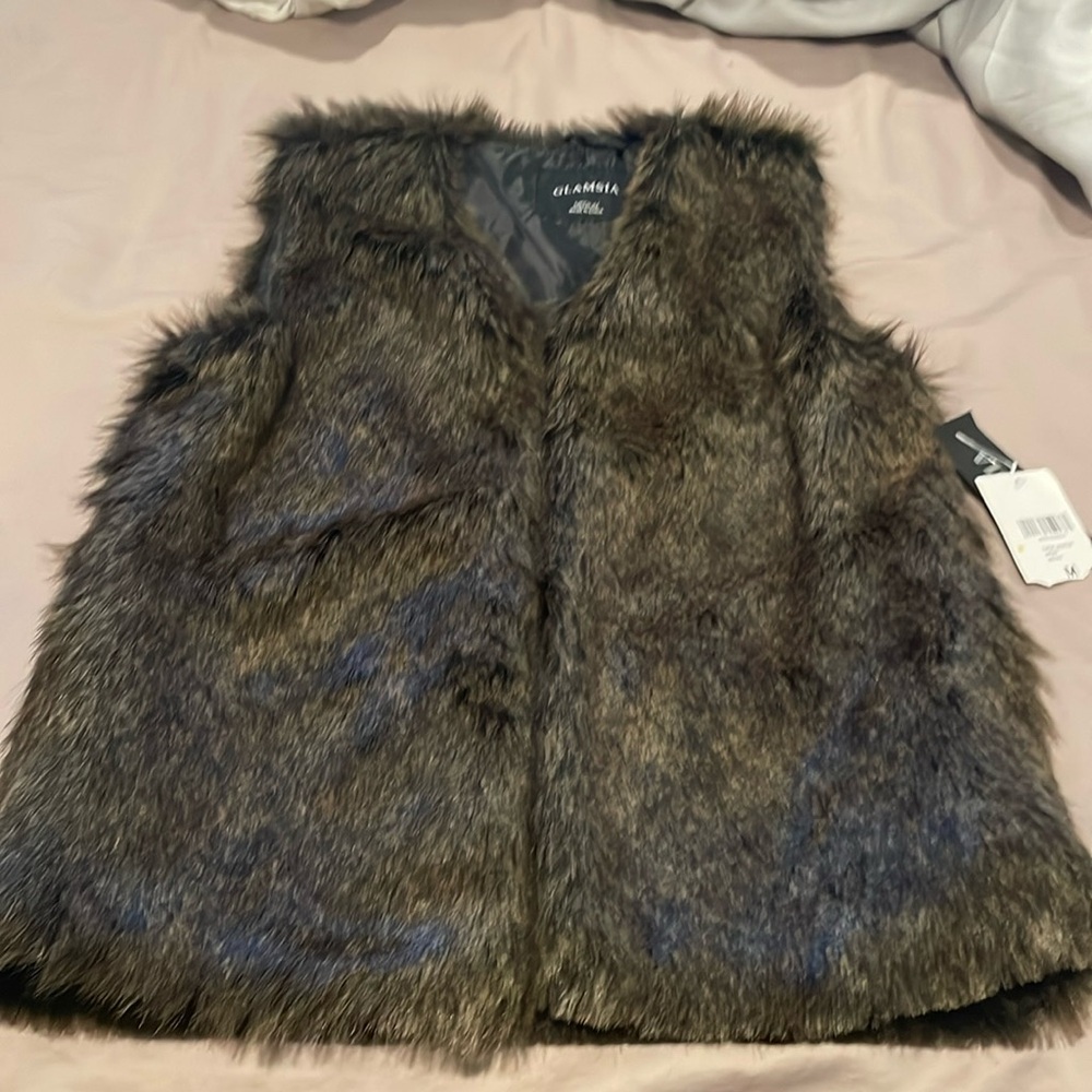 Glamsia by F21 faux fur vest.